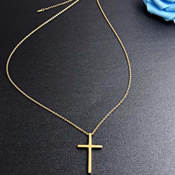 18K Women's Gold Cross Pendant - Picture 2 of 3